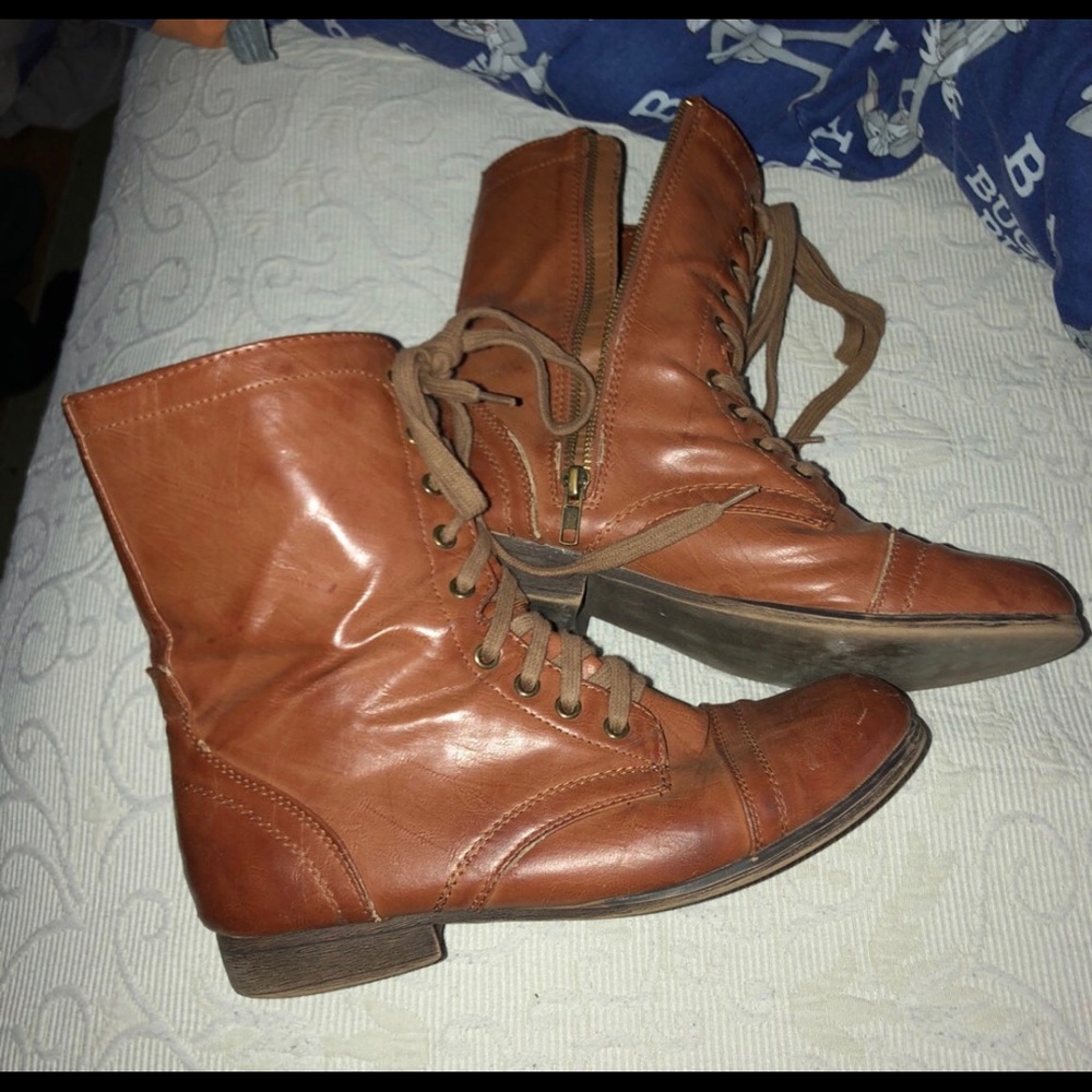 Women’s Combat boots